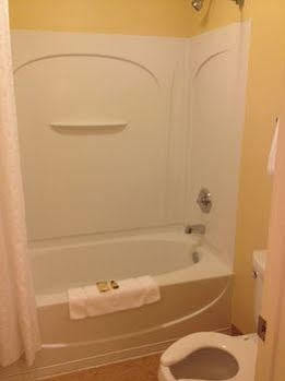 Intown Suites Extended Stay Charlotte Nc -East Independence ภายนอก รูปภาพ